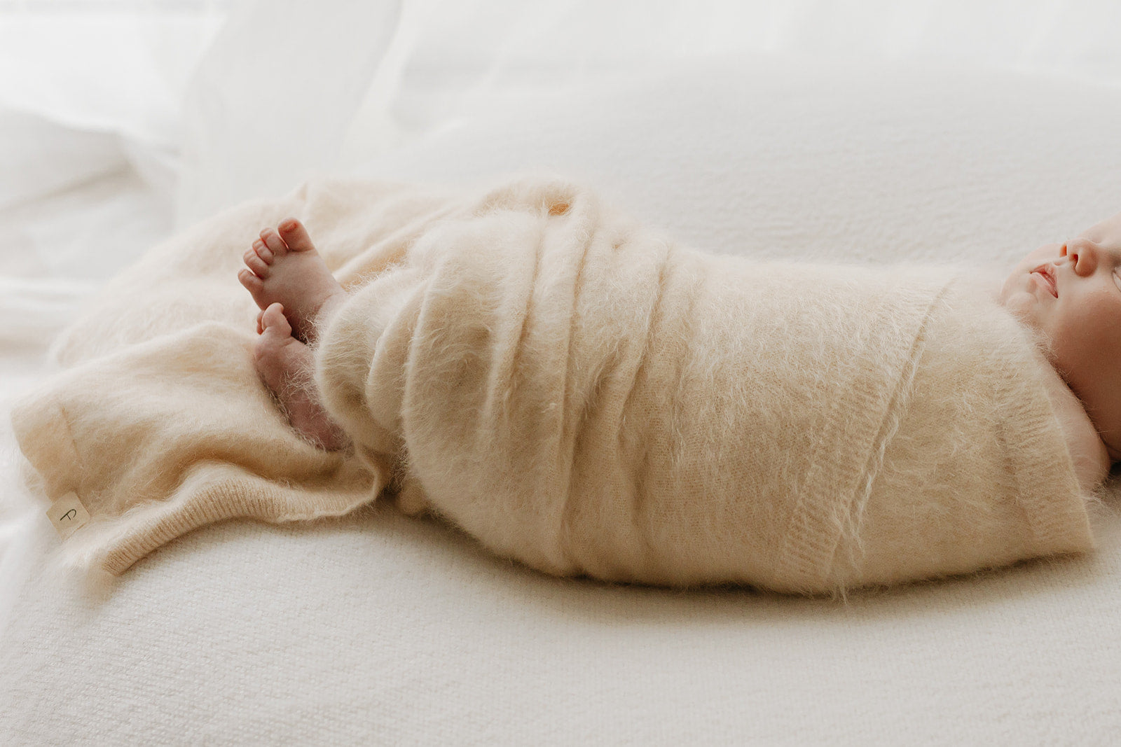 Blankets & Swaddles