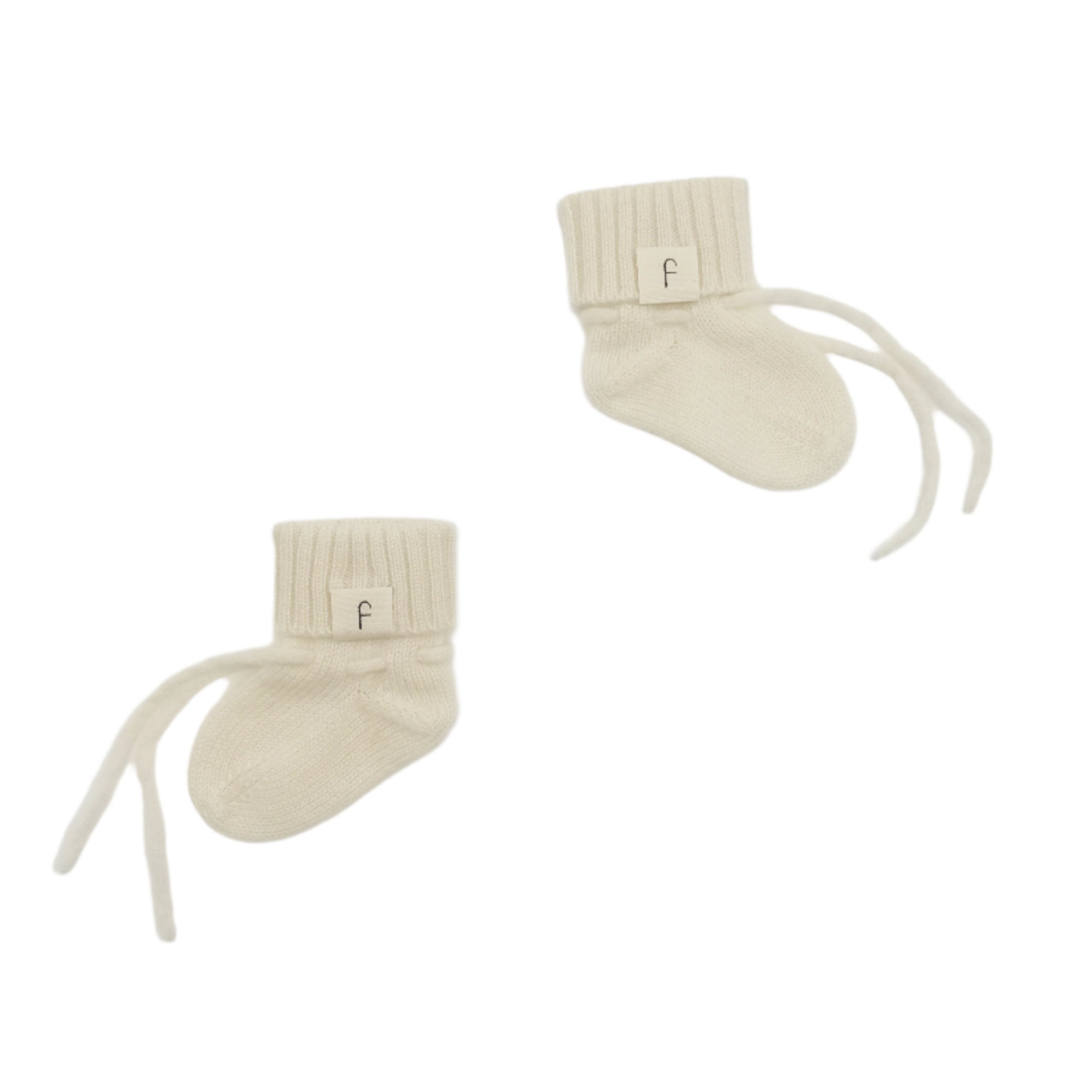 The classic cashmere bootie Ivory