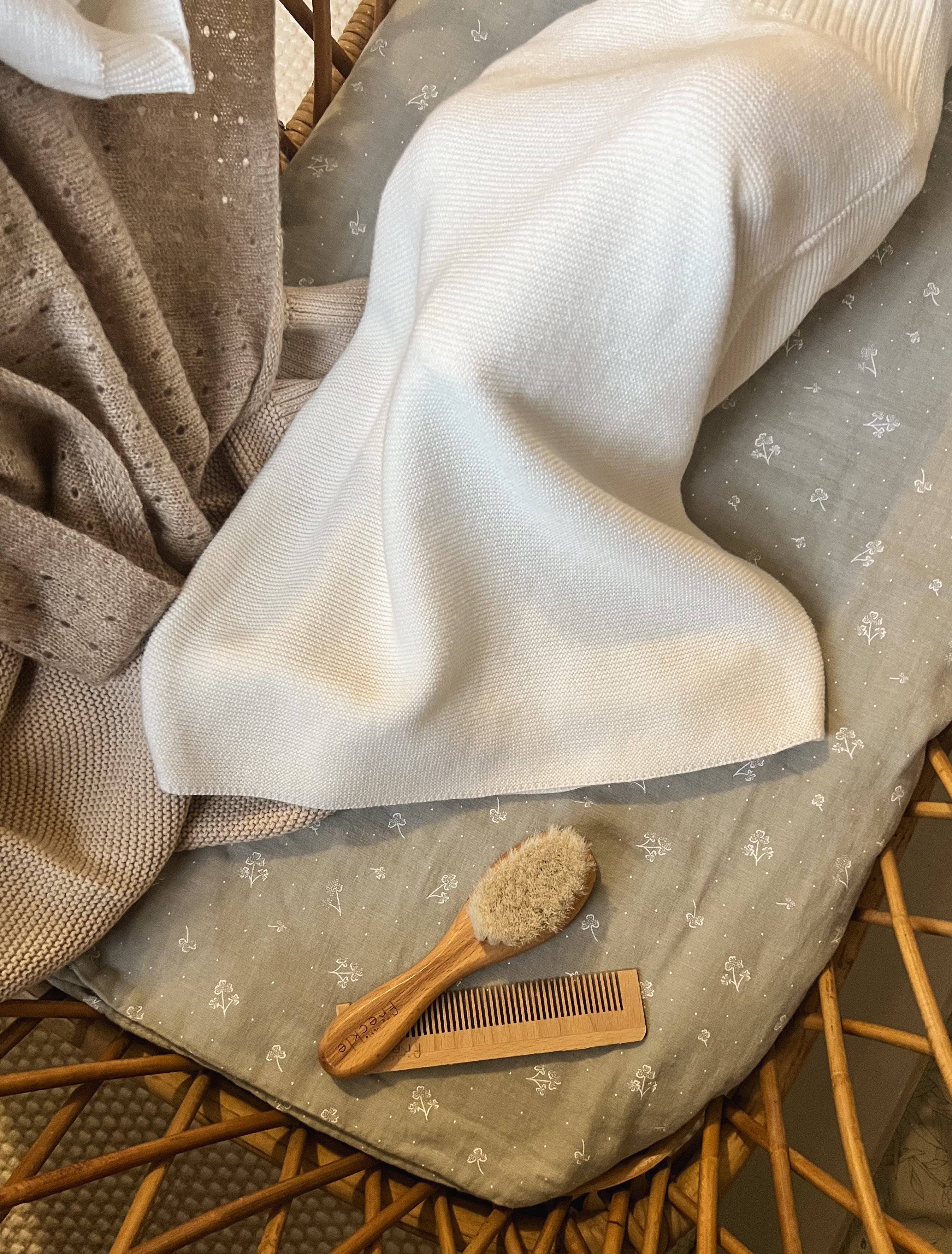 Organic Cotton Traditional Knitted Nightgown Ivory
