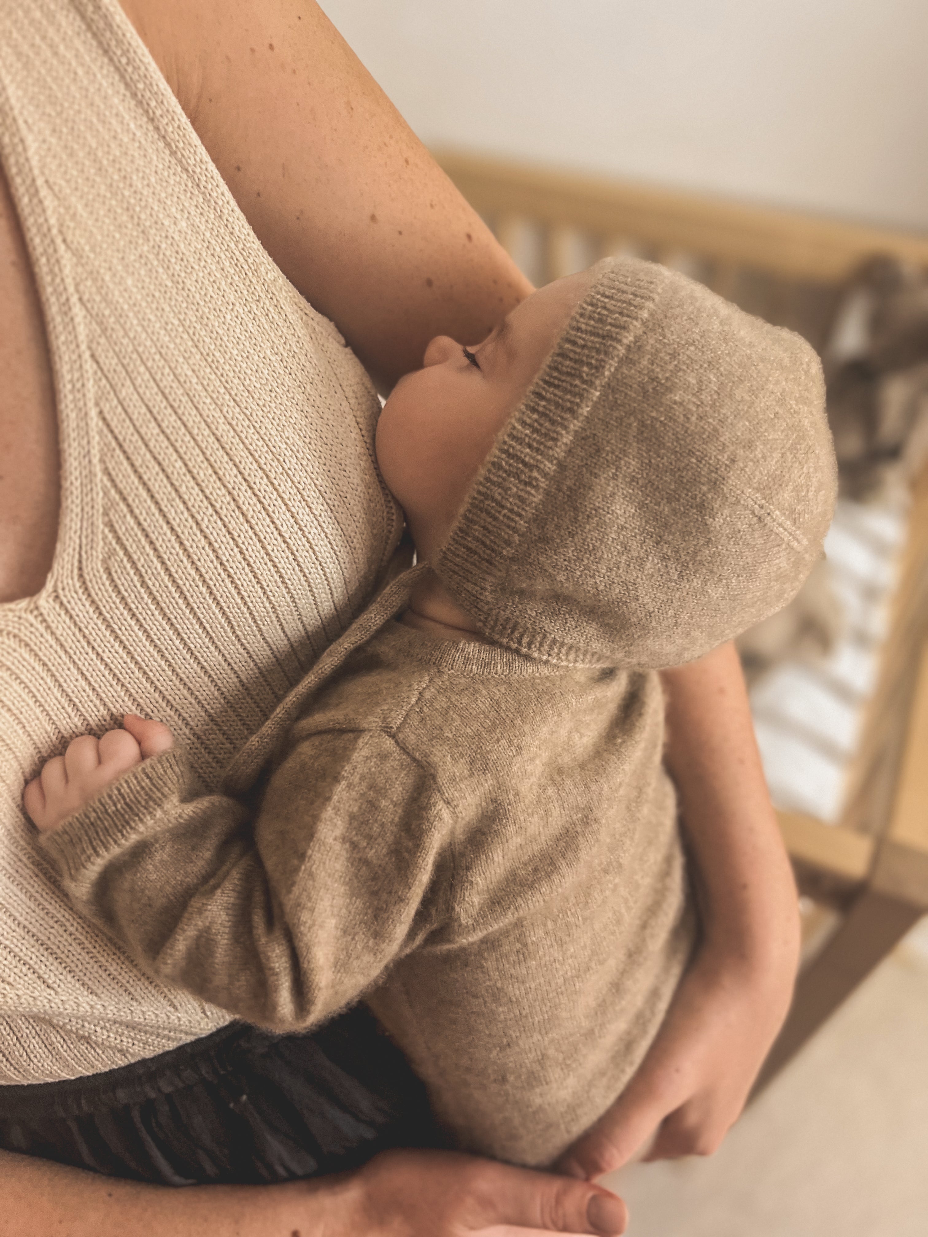 Cashmere Bonnet Oatmeal