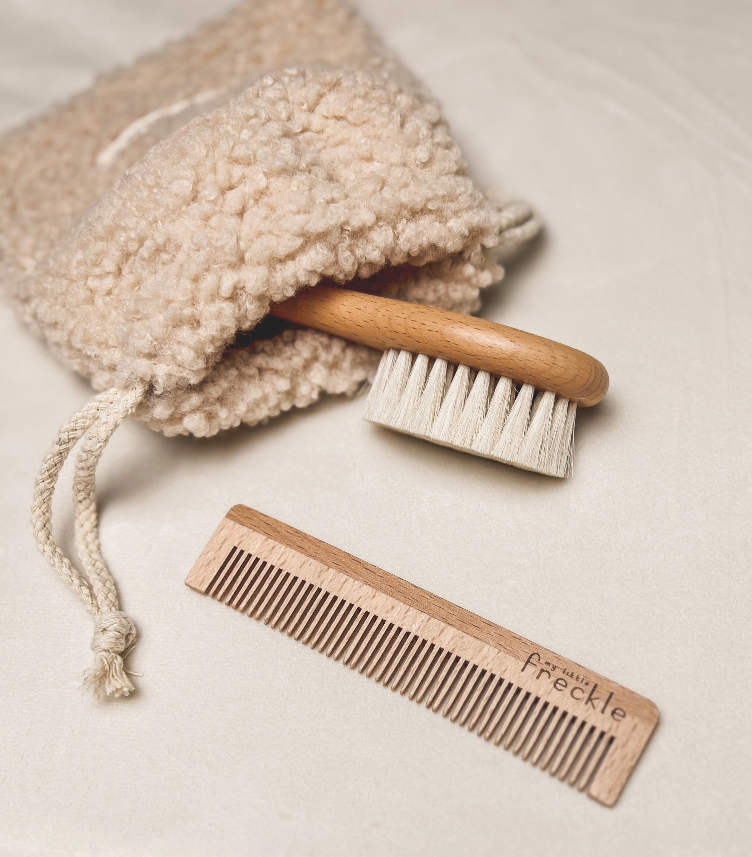 Luxury Cashmere Gift Set Almond