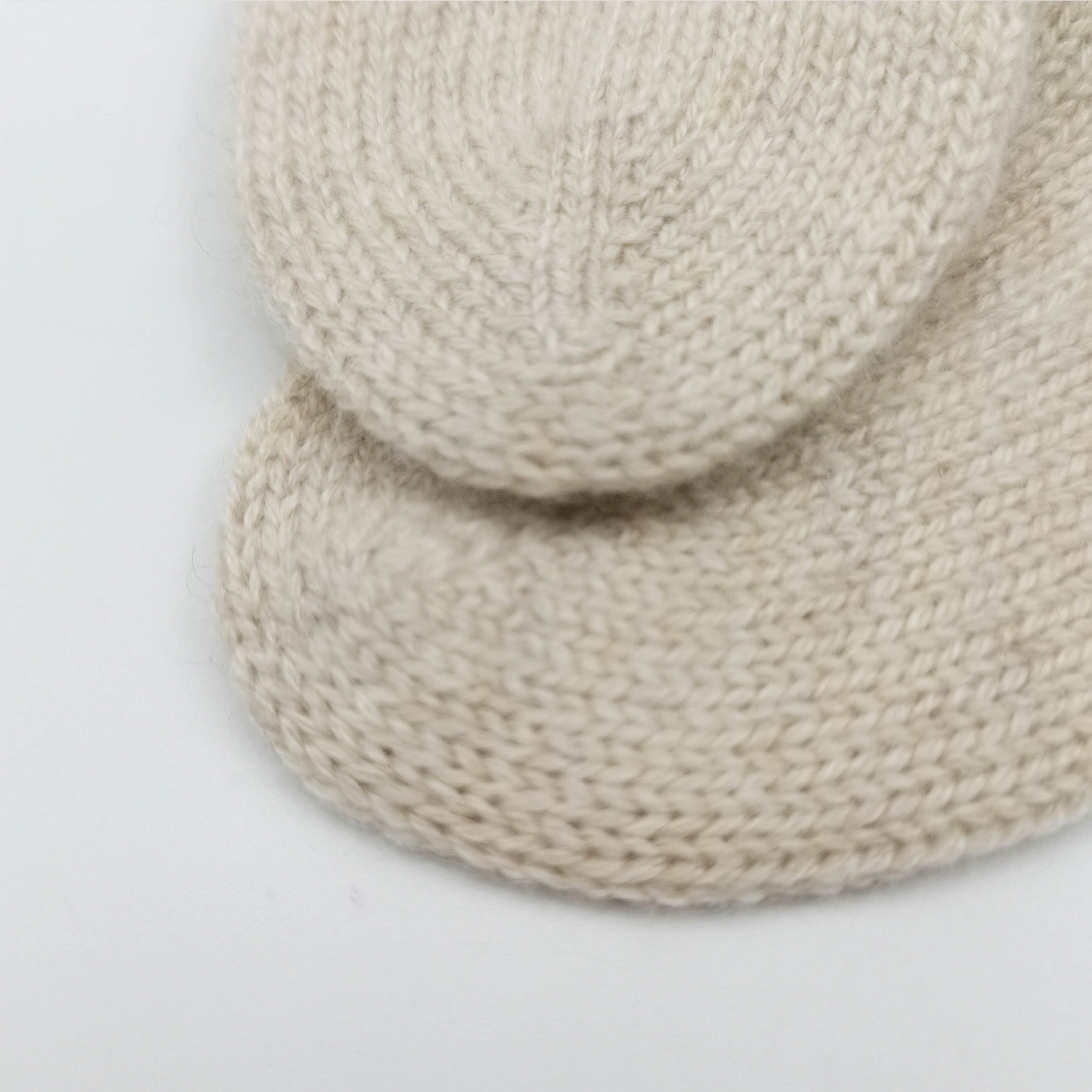 The classic cashmere bootie Apricot
